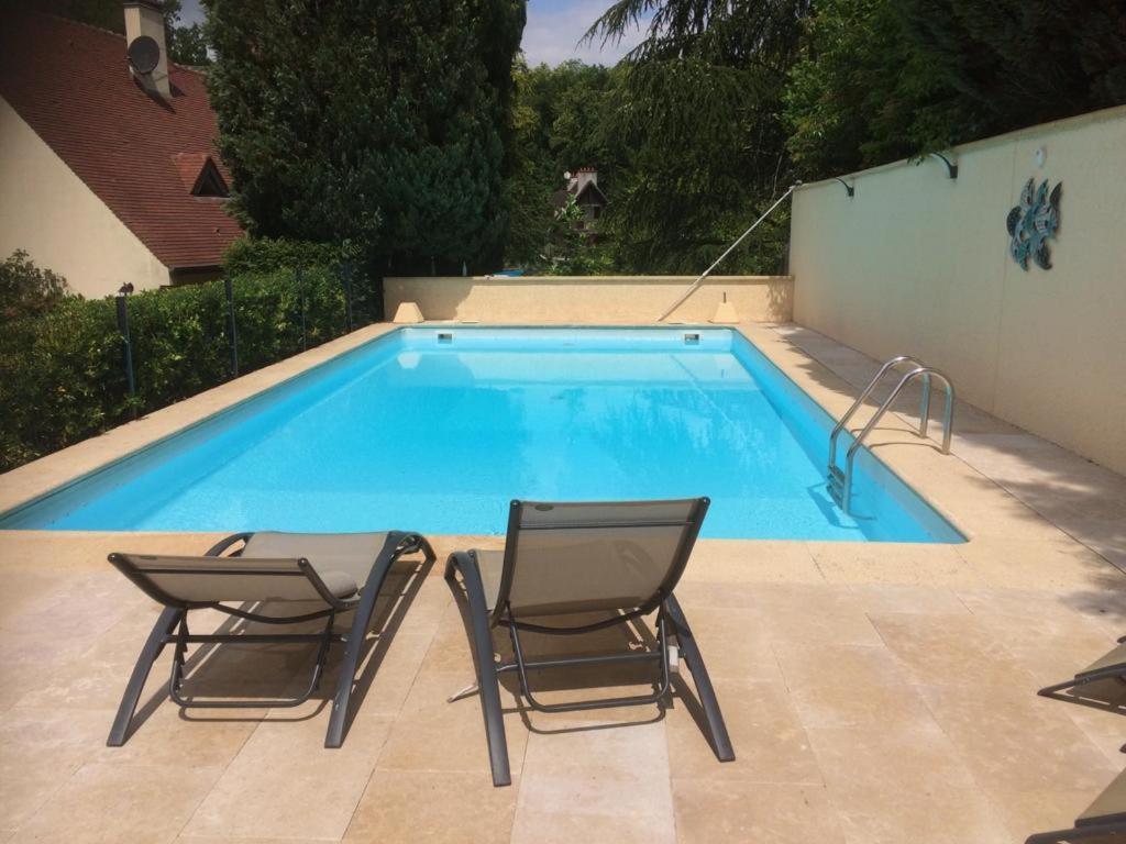 Comme Chez Vous Bed & Breakfast Briis-sous-Forges Екстериор снимка